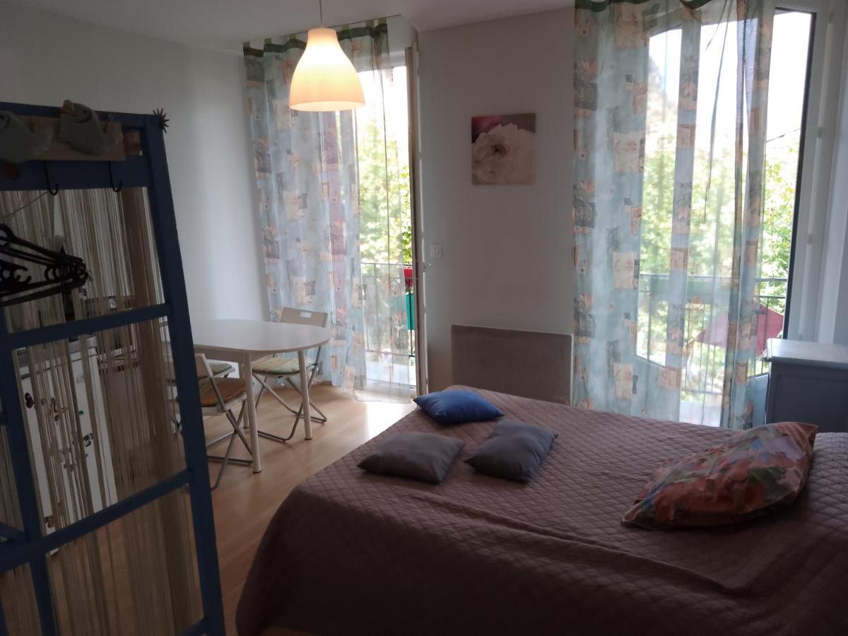 Le Moderne Veynes - Location D'Appartements A La Nuitee ภายนอก รูปภาพ